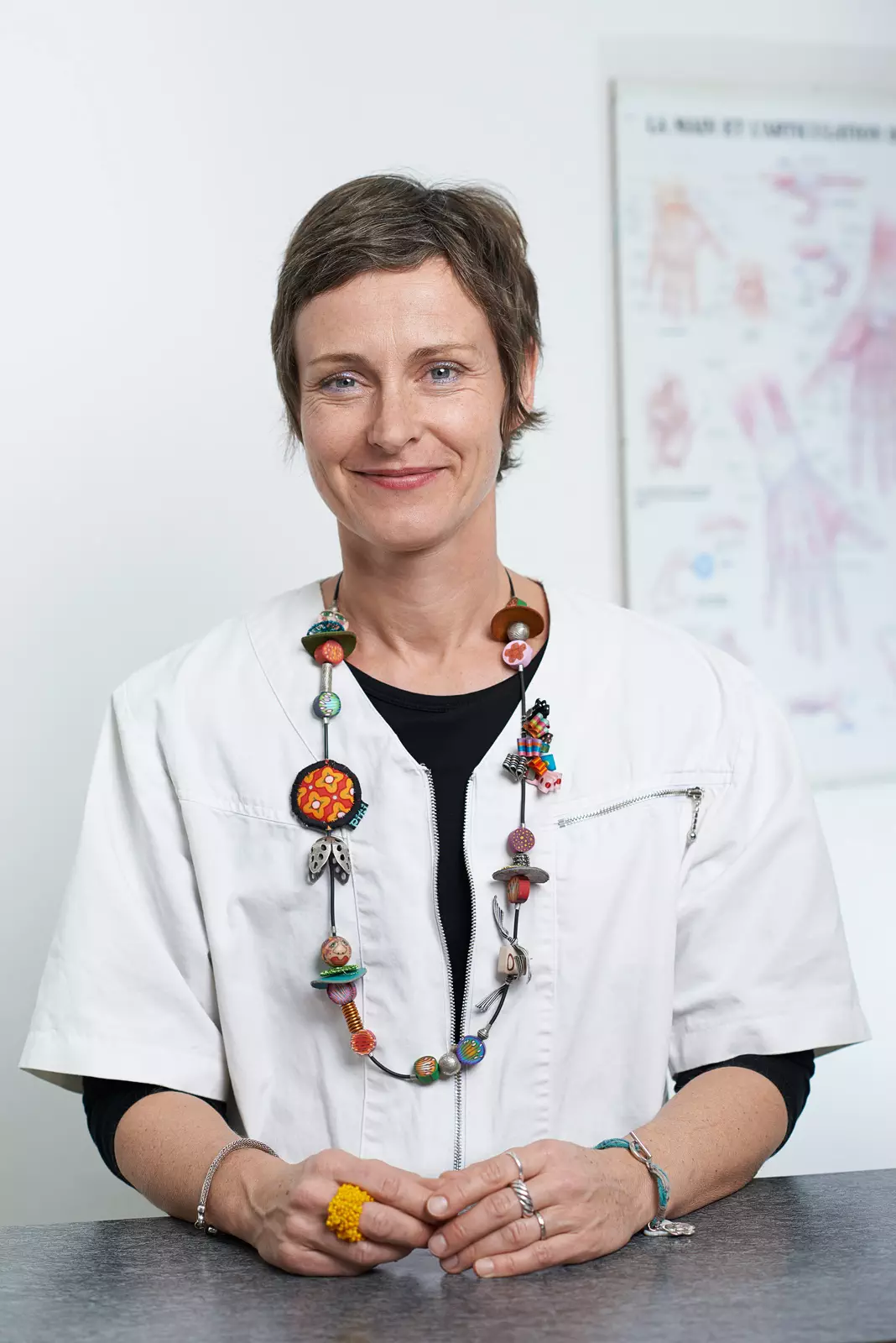 Portrait Médical d'une femme dans un cabinet d'ergothérapie