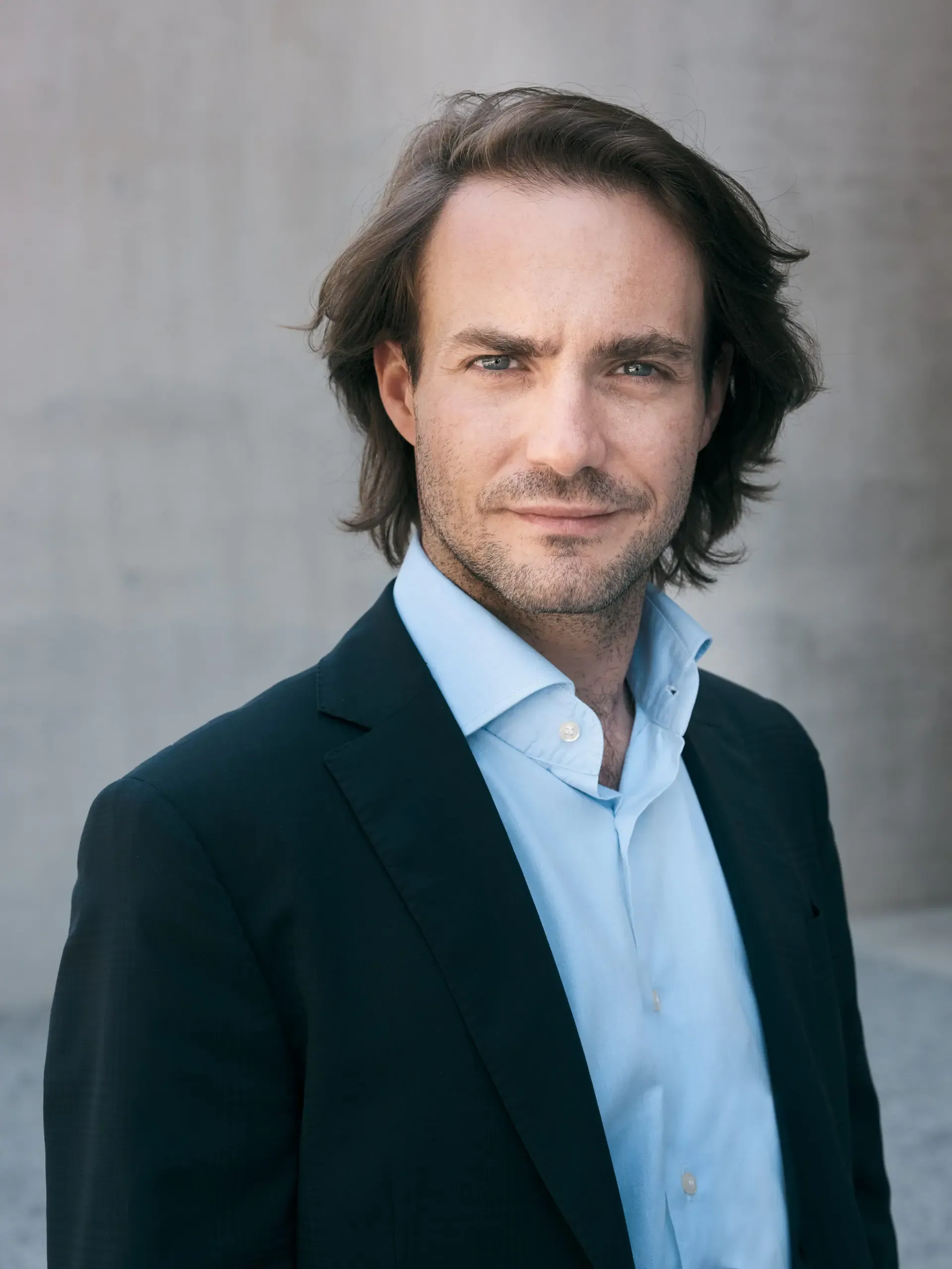 Portrait rapproché homme à Lausanne